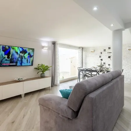 Villa Elena By Interhome